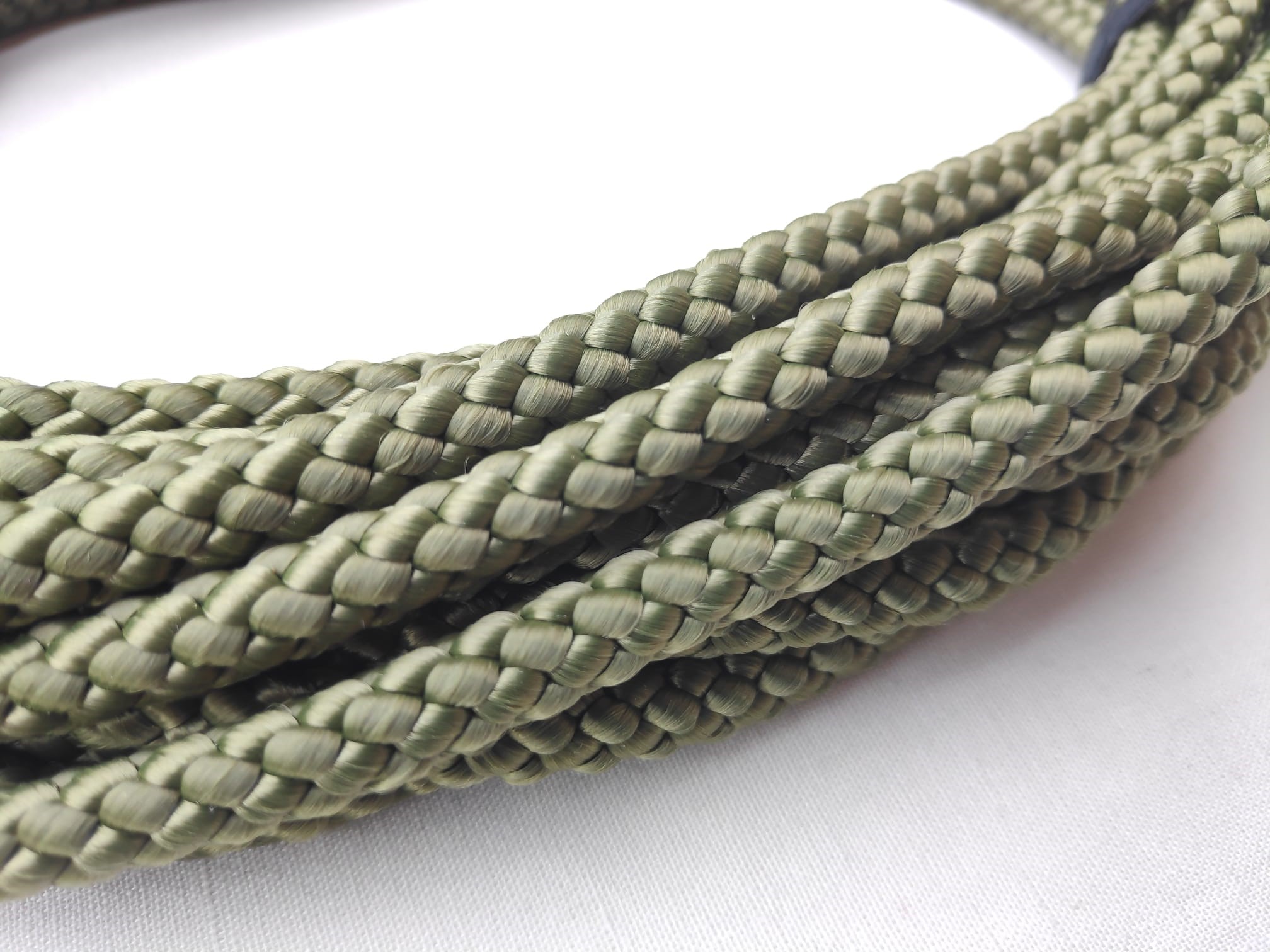 Delta Long Lead 10 Metre Khaki from Catdog Store