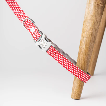 Hugo & Hudson Red Star Fabric Dog Lead - Image 8