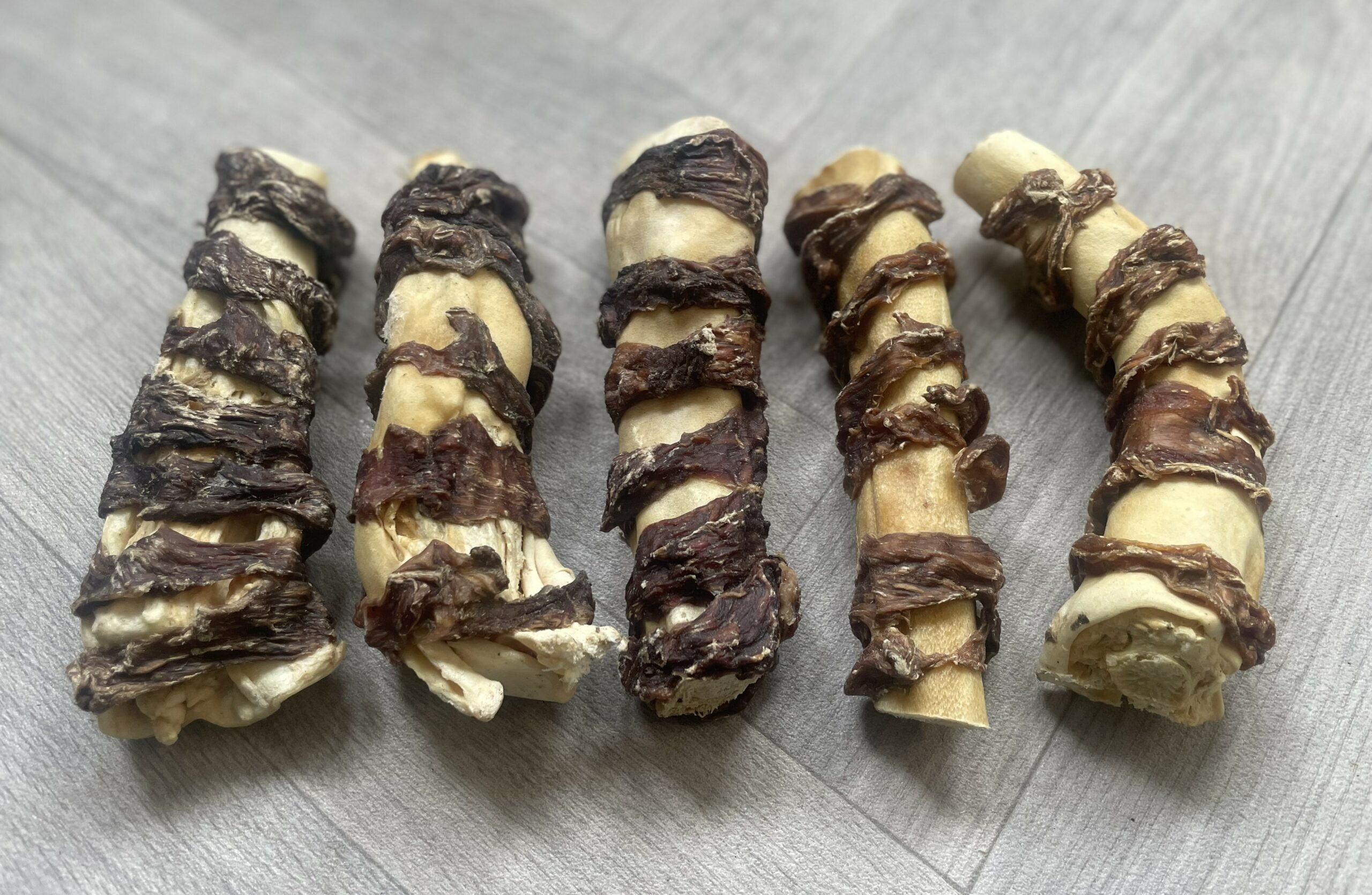 CATDOG Jumbo Buffalo Tails with Steak for Dogs 15cm - Image 6